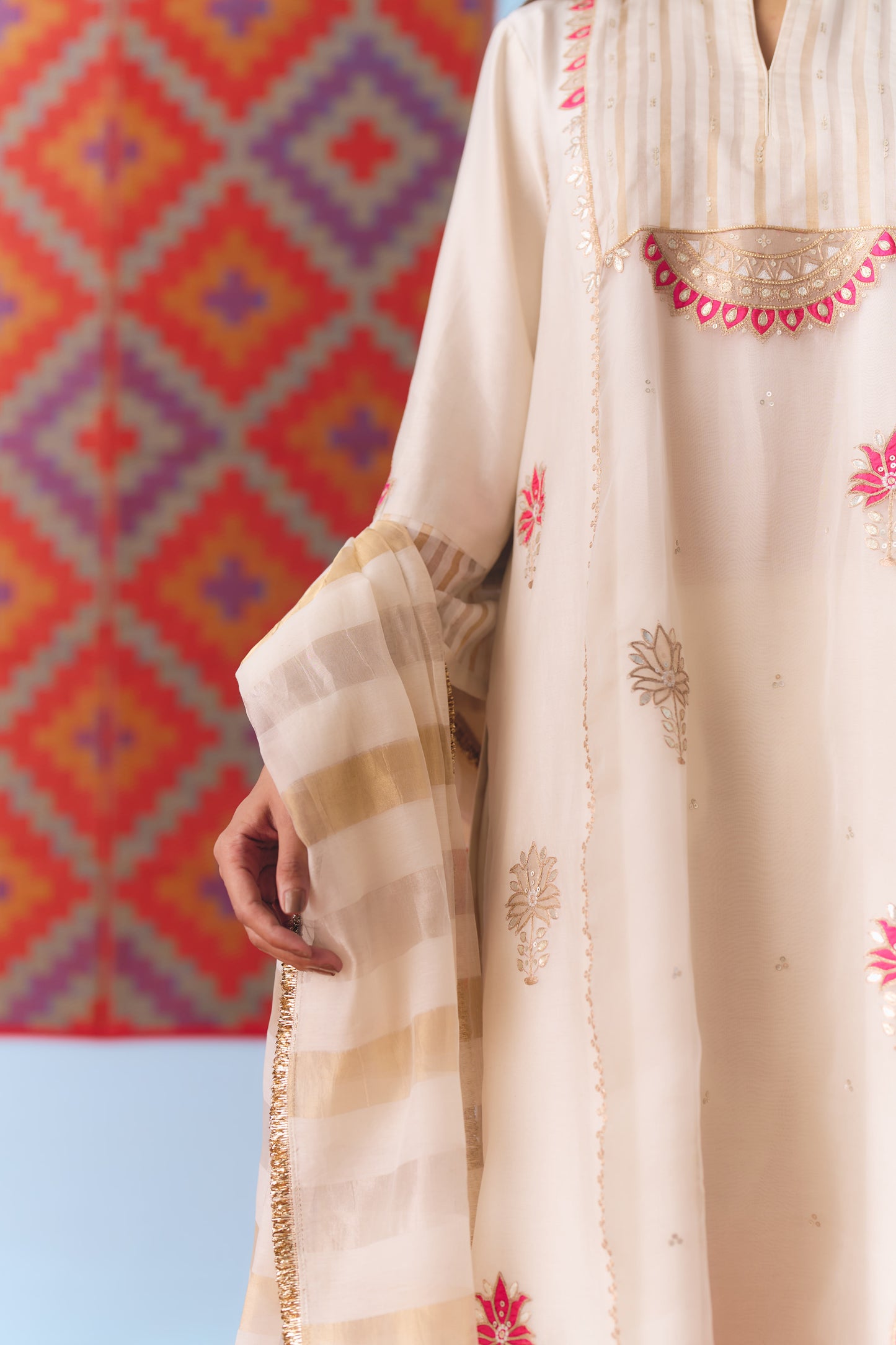 White Silk Chanderi Kurta Set with Pink Appliqué & Gota Embroidery