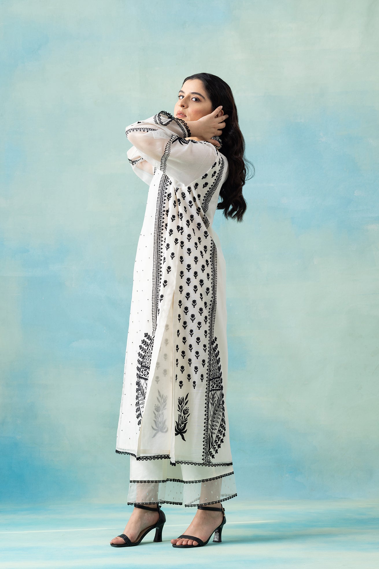 Organza & Maheshwari Kurta Set