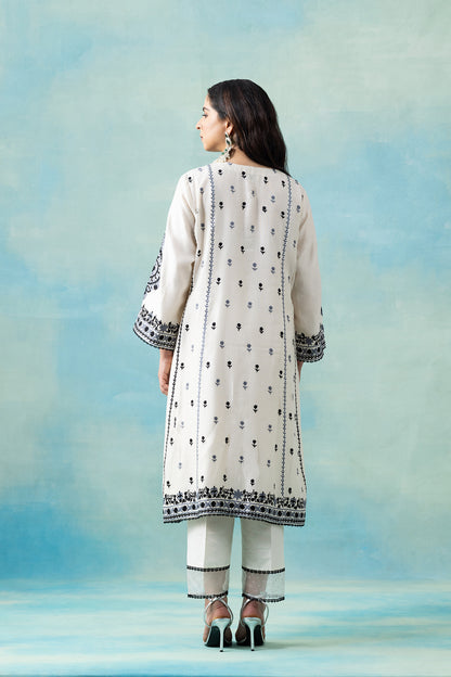 White Maheshwari Kurta Set with Navy Embroidery