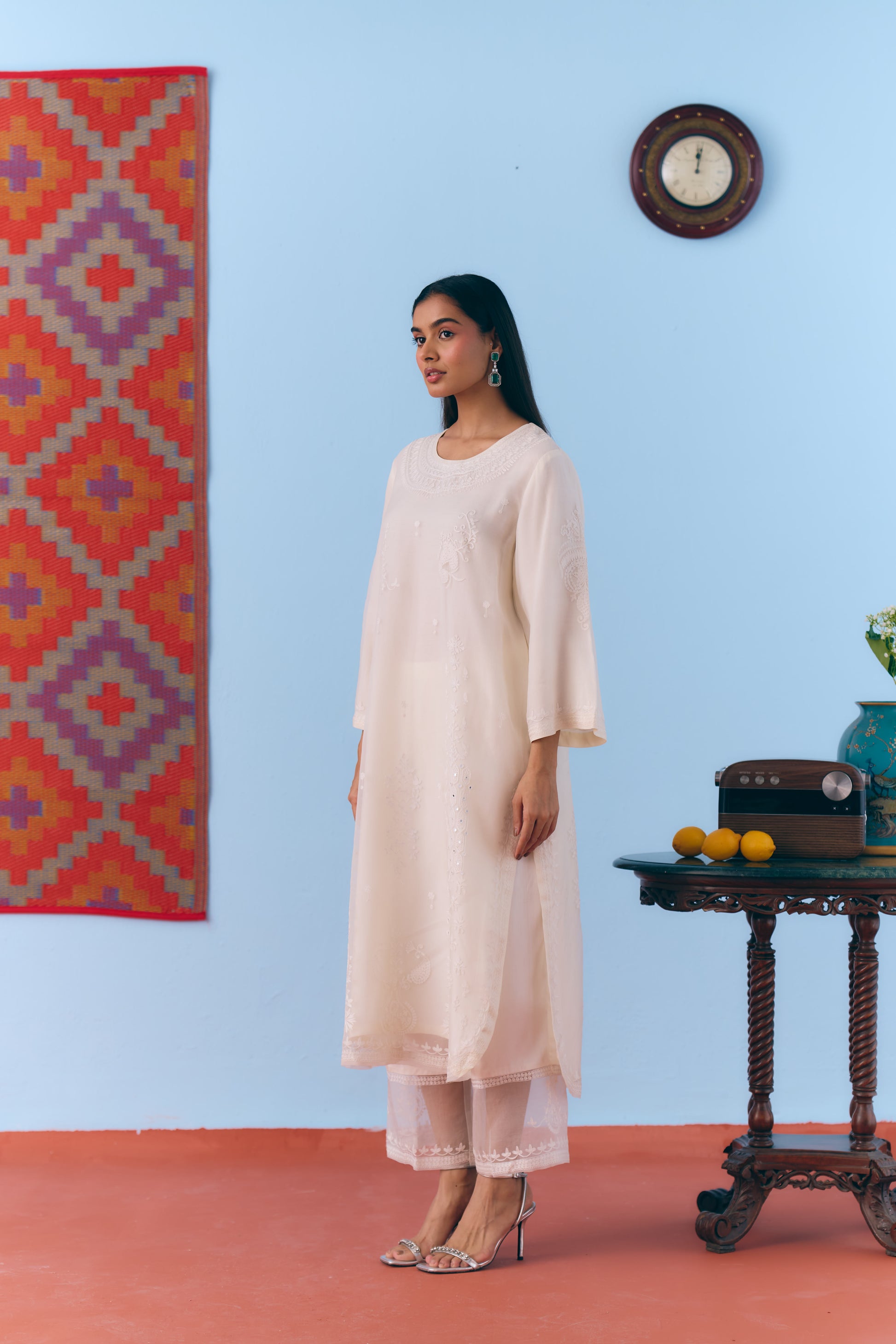 White Silk Organza Kurta Set with Thread Embroidery