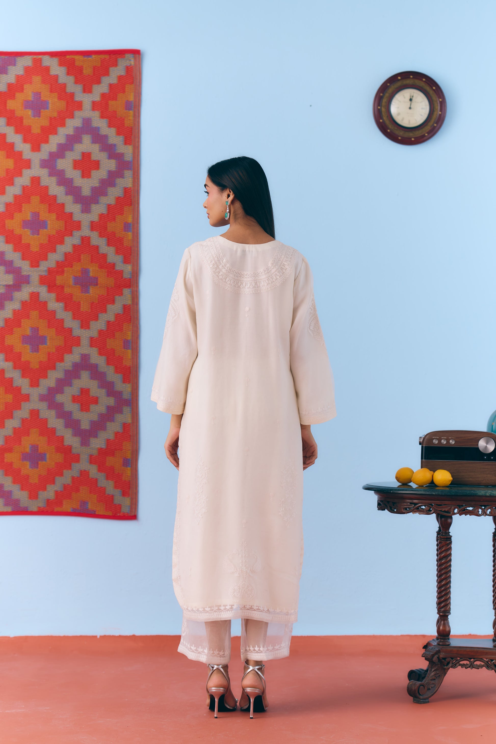 White Silk Organza Kurta Set with Thread Embroidery