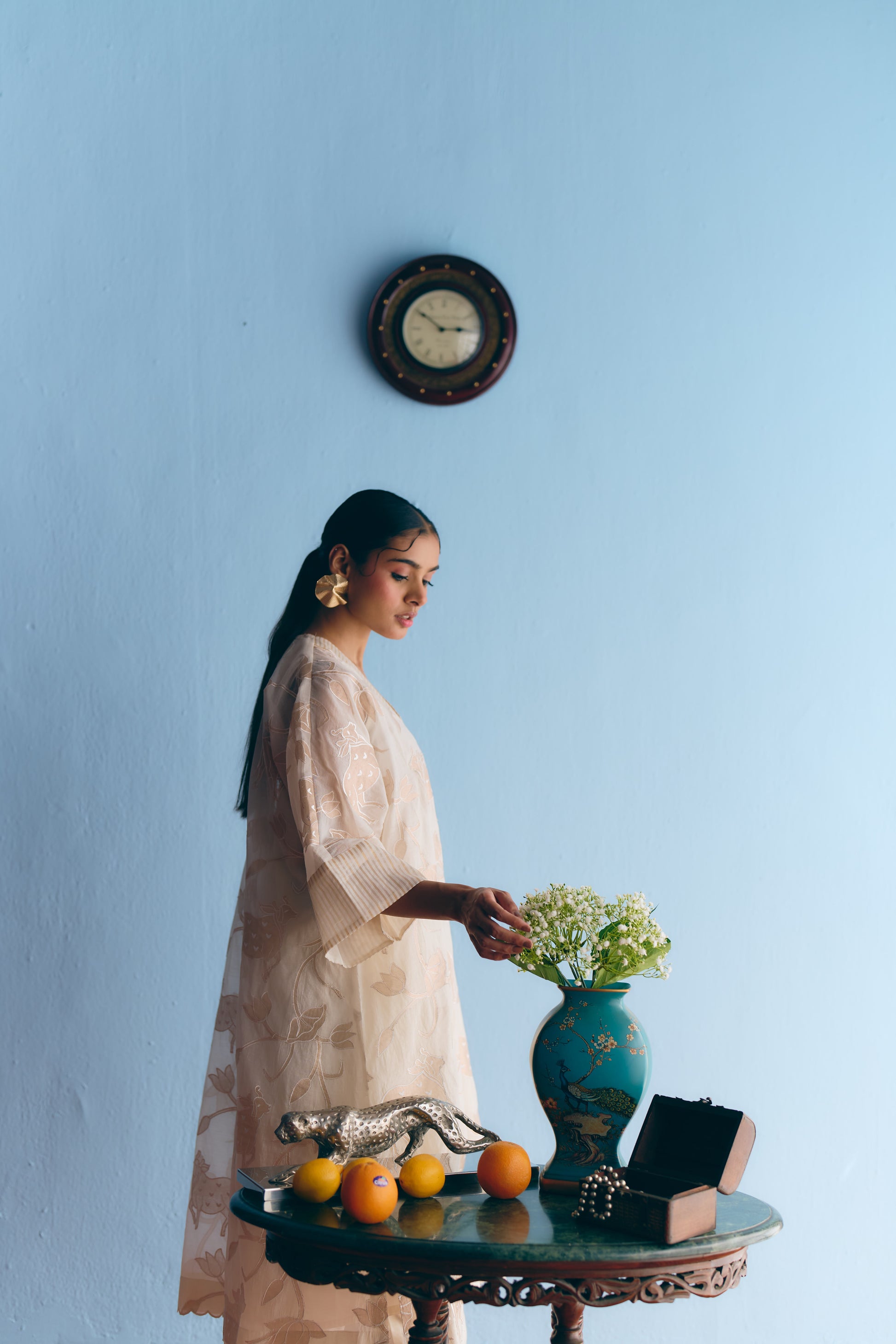 White Chanderi Antifit Co-ord with Dull Gold Tissue Appliqué
