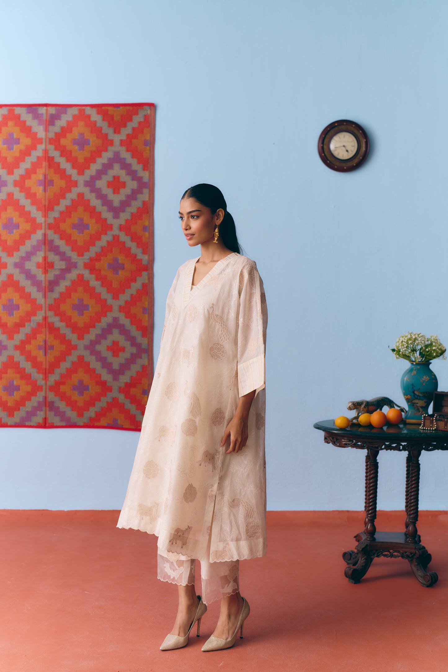 White Chanderi Antifit Co-ord with Dull Gold Tissue Appliqué