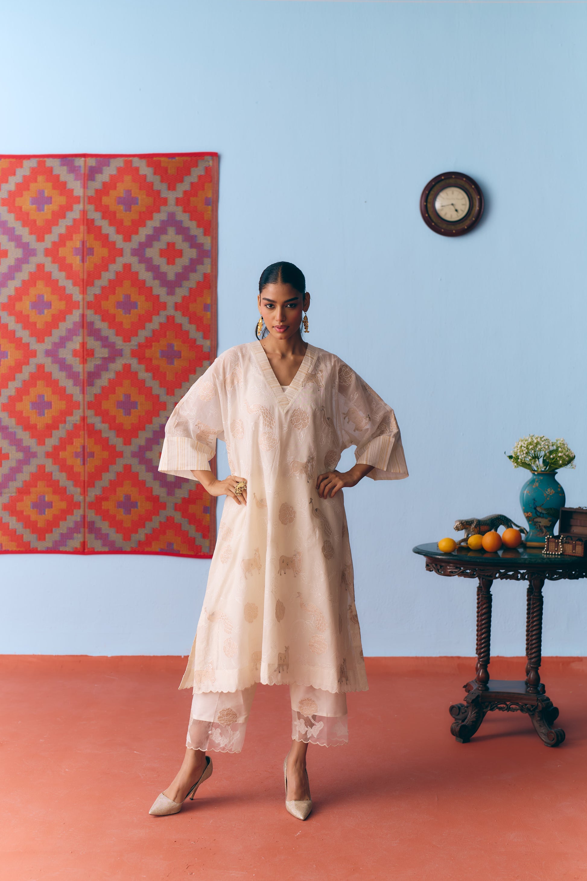 White Chanderi Antifit Co-ord with Dull Gold Tissue Appliqué