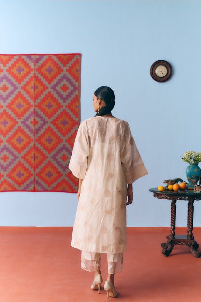 White Chanderi Antifit Co-ord with Dull Gold Tissue Appliqué